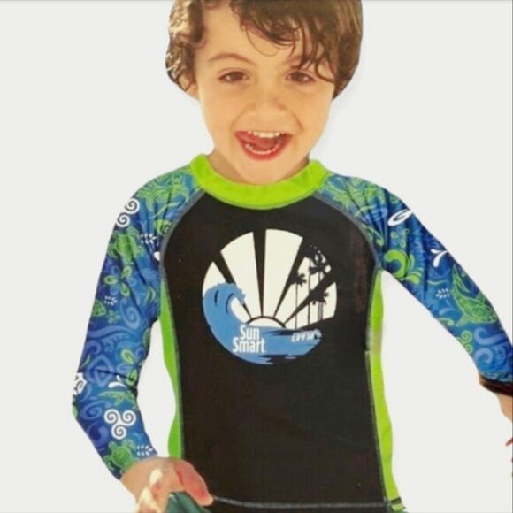 NWT Sun Smart Beach Gear Toddler Boys Rash Guard UPF 50 - Picture 1 of 3